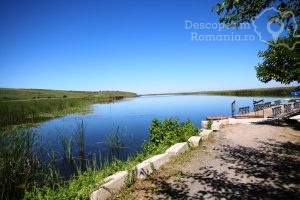Cazare-Delta-Dunarii-Cazare-Romania-DescoperimRomania-1-300x200 Cazare Delta Dunarii - Cazare Romania - DescoperimRomania (1)