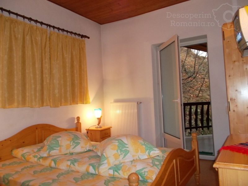 Pensiunea Cheile Castelului – Apartament 3 locuri