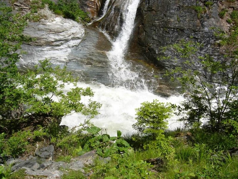Valea-Lotrului-Valea-Lotrului-Cheile-Latoritei-800x600 Valea Lotrului -Cheile-Latoritei