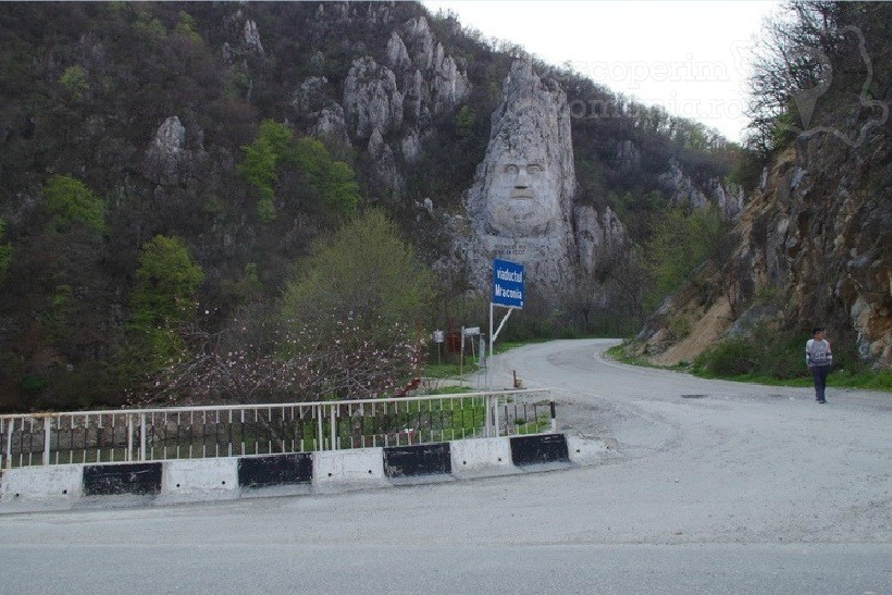 Cazare la Vila Simbol din Eşelniţa - Cazanele Dunării