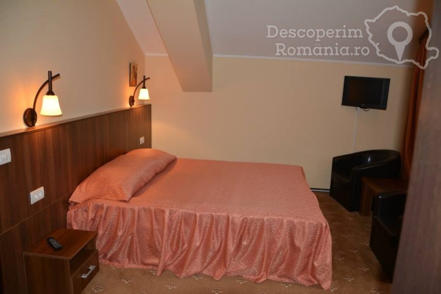 Casa-Ligiana-din-Poiana-Tapului-Prahova-Valea-Prahovei-9-900x600 Casa Ligiana din Poiana Tapului - Prahova - Valea Prahovei (9)