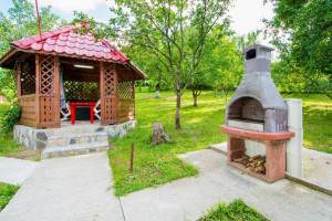 Cazare-de-Casa-de-vacanță-Ellen-din-Provita-de-Sus-Valea-Prahovei-5-300x200 Cazare de Casa de vacanță Ellen din Provita de Sus - Valea Prahovei (5)