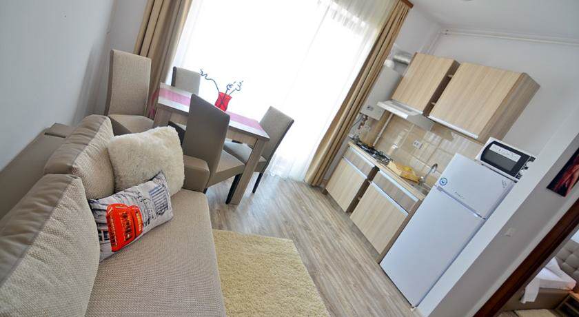 Apartament Party din Mamaia Nord