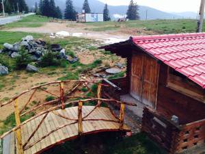 Cazare-la-Complex-Turistic-Alpina-Casi-din-Paltinis-Marginimea-Sibiului-Transilvania-6-300x225 Cazare la Complex Turistic Alpina-Casi din Paltinis - Marginimea Sibiului - Transilvania (6)