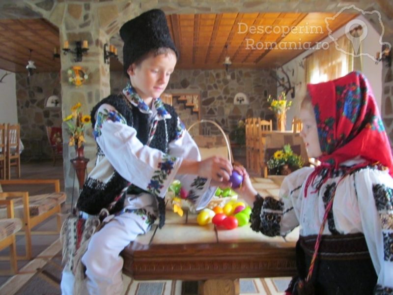 Cazare-la-Pensiunea-Colt-de-Bucovina-din-Voronet-Suceava-Bucovina-12-800x600 Cazare la Pensiunea Colt de Bucovina din Voronet - Suceava  - Bucovina (12)