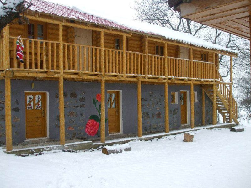 Cazare-la-Pensiunea-Dolina-din-Bratca-Crisana-Muntii-Apuseni-17-800x600 Cazare la Pensiunea Dolina din Bratca - Crisana - Muntii Apuseni (17)