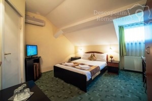 Cazare-la-Pensiunea-Fast-din-Radauti-Bucovina-DescoperimRomania-11-300x200 Cazare la Pensiunea Fast din Radauti - Bucovina - DescoperimRomania (11)