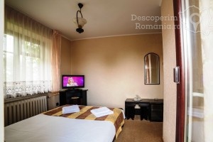 Cazare-la-Pensiunea-Fast-din-Radauti-Bucovina-DescoperimRomania-14-300x200 Cazare la Pensiunea Fast din Radauti - Bucovina - DescoperimRomania (14)