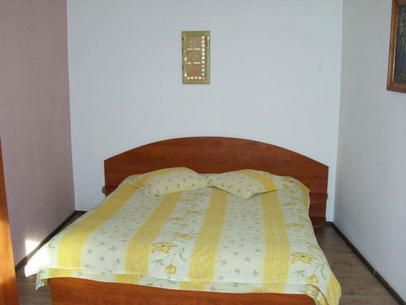 Cazare-la-Vila-Dumitrescu-din-Sinaia-Valea-Prahovei-23-800x600 Cazare la Vila Dumitrescu din Sinaia - Valea Prahovei (23)