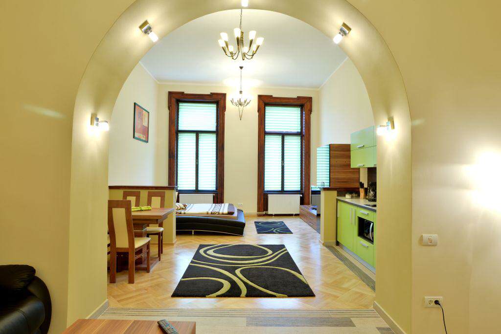 Select City Center Apartments din Brașov