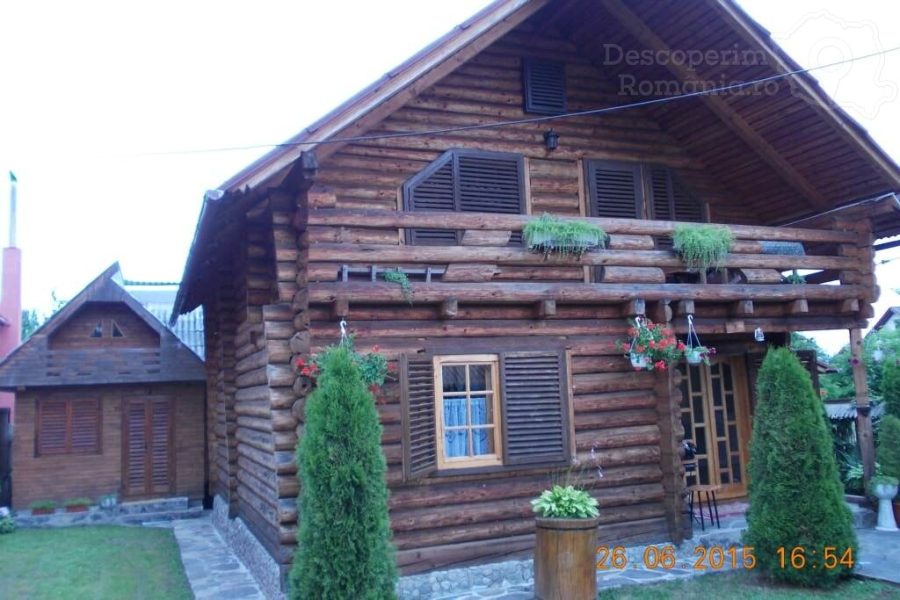 Cazare-la-Cabana-Ioana-din-Ocna-Sugatag-Maramures-1-900x600 Cazare la Cabana Ioana din Ocna Sugatag - Maramures (1)