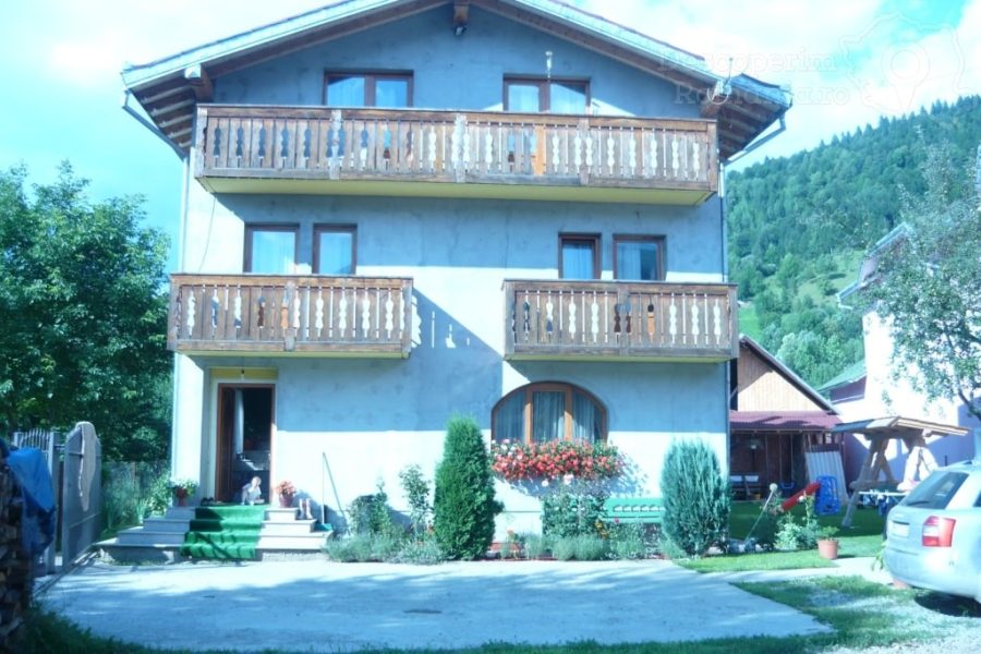 Cazare-la-Casa-Denis-din-Borsa-Maramures-1-900x600 Cazare la Casa Denis din Borsa - Maramures (1)