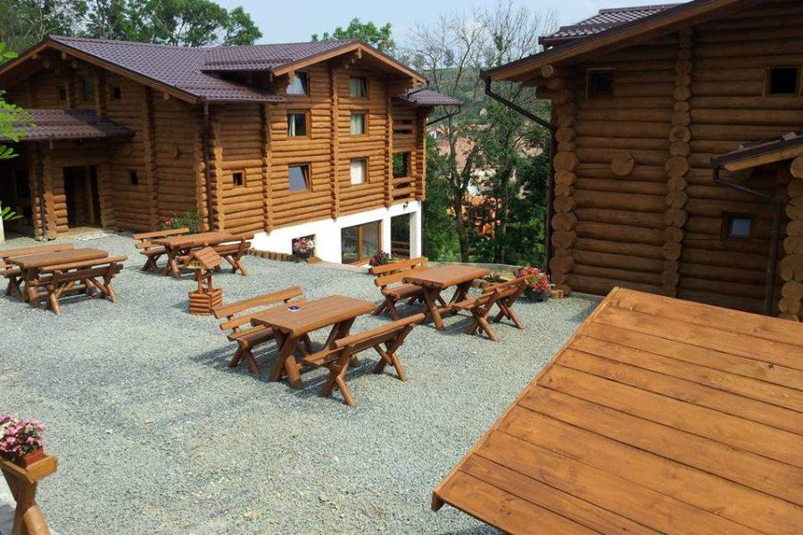 Cazare-la-Casa-Welti-din-Ocna-Sibiului-Sibiu-7-900x600 Cazare la Casa Welti din Ocna Sibiului - Sibiu (7)
