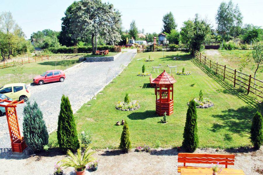 Cazare-la-Pensiunea-Poiana-Avrigului-din-Avrig-Sibiu-18-900x600 Cazare la Pensiunea Poiana Avrigului din Avrig - Sibiu (18)