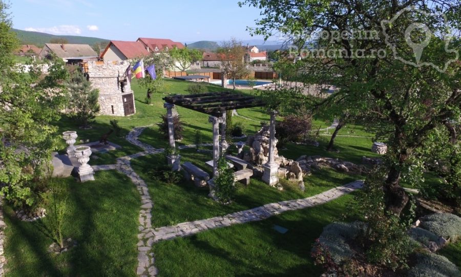 Cazare-la-Castelul-Lupilor-din-Chimindia-Hunedoara-Transilvania-116-900x541 Cazare la Castelul Lupilor din Chimindia - Hunedoara - Transilvania (116)