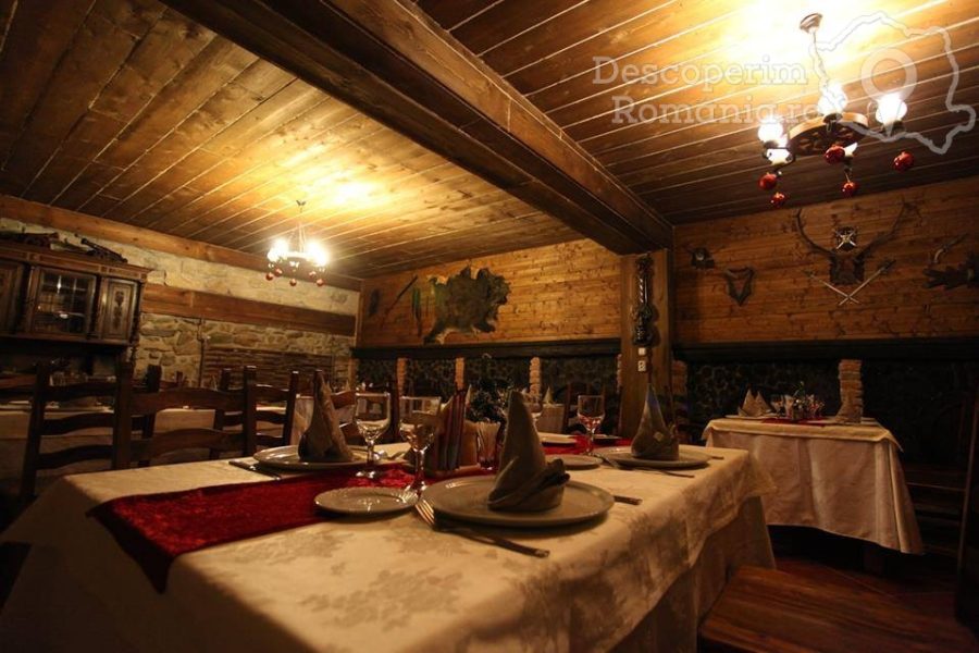 Cazare-la-Castelul-Lupilor-din-Chimindia-Hunedoara-Transilvania-12-900x600 Cazare la Castelul Lupilor din Chimindia - Hunedoara - Transilvania (12)
