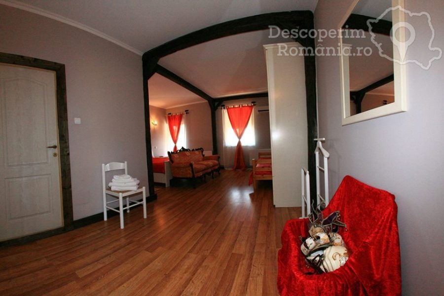 Cazare-la-Castelul-Lupilor-din-Chimindia-Hunedoara-Transilvania-36-900x600 Cazare la Castelul Lupilor din Chimindia - Hunedoara - Transilvania (36)