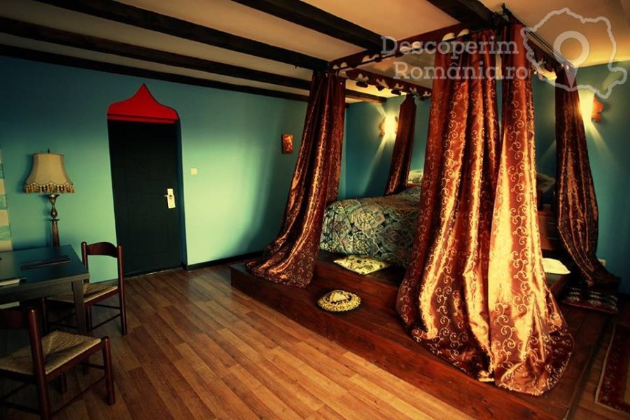 Cazare-la-Castelul-Lupilor-din-Chimindia-Hunedoara-Transilvania-49-900x600 Cazare la Castelul Lupilor din Chimindia - Hunedoara - Transilvania (49)