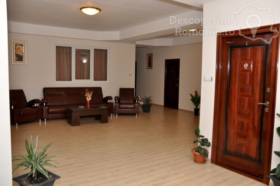 Cazare-la-Pensiunea-Galaxy-din-Lupsa-Valea-Ariesului-11-900x600 Cazare la Pensiunea Galaxy din Lupsa - Valea Ariesului (11)