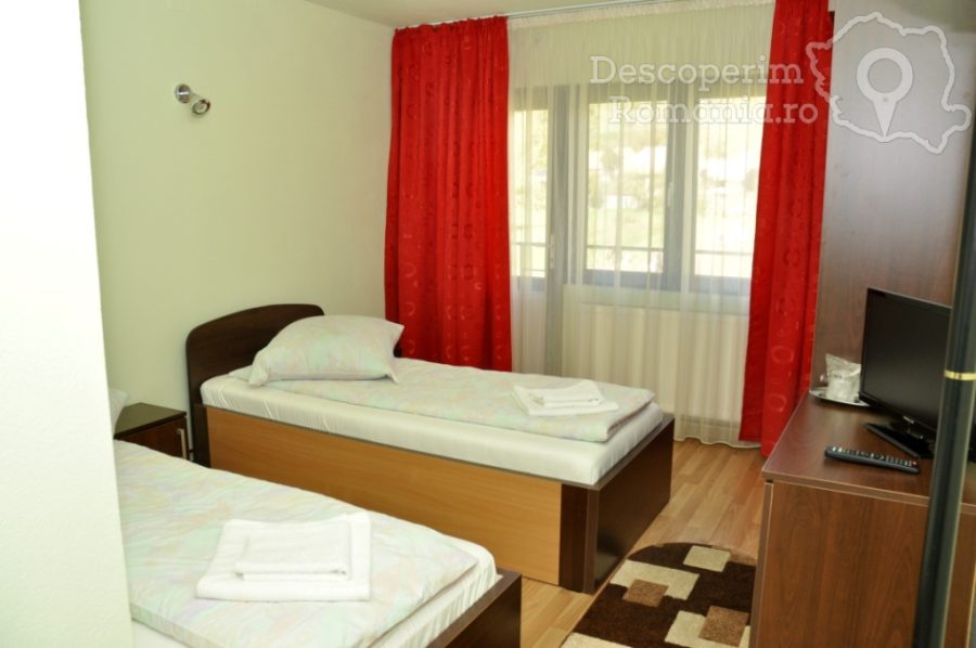 Cazare-la-Pensiunea-Galaxy-din-Lupsa-Valea-Ariesului-17-900x598 Cazare la Pensiunea Galaxy din Lupsa - Valea Ariesului (17)