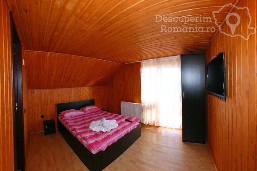 Casa-de-vacanta-Teodora-din-Ranca-Gorj-Retezat-Parang-30-900x600 Casa de vacanta Teodora din Ranca - Gorj - Retezat-Parang (30)