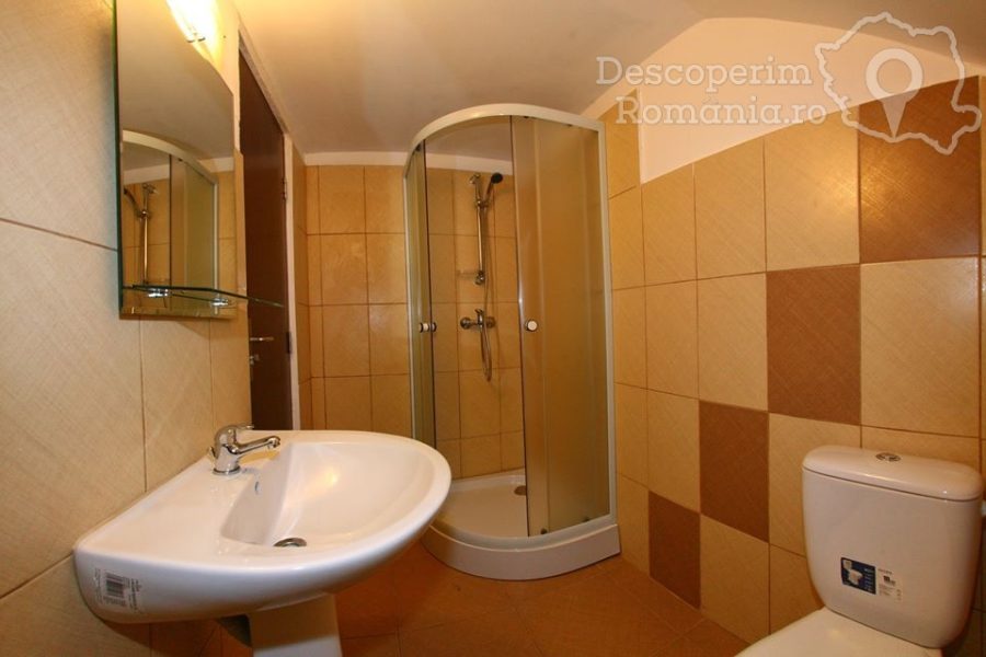 Casa-de-vacanta-Teodora-din-Ranca-Gorj-Retezat-Parang-33-900x600 Casa de vacanta Teodora din Ranca - Gorj - Retezat-Parang (33)