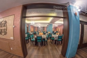 Cazare-la-Hotel-Coral-din-Iasi-Moldova-11-300x200 Cazare la Hotel Coral din Iasi - Moldova (11)