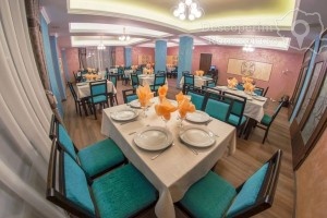 Cazare-la-Hotel-Coral-din-Iasi-Moldova-14-300x200 Cazare la Hotel Coral din Iasi - Moldova (14)