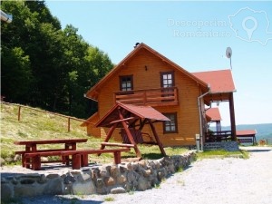 Cazare-la-Pensiunea-ActivRelax-din-Izvoare-Harghita-Tinutul-Secuiec-3-min-300x225 Cazare la Pensiunea ActivRelax din Izvoare - Harghita - Tinutul Secuiec (3)-min