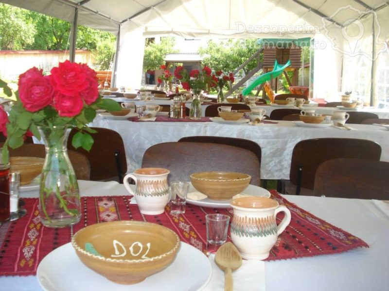Cazare-la-Pensiunea-Casa-din-Salcami-din-Polovragi-Gorj-Oltenia-15-800x600 Cazare la Pensiunea Casa din Salcami din Polovragi - Gorj - Oltenia (15)