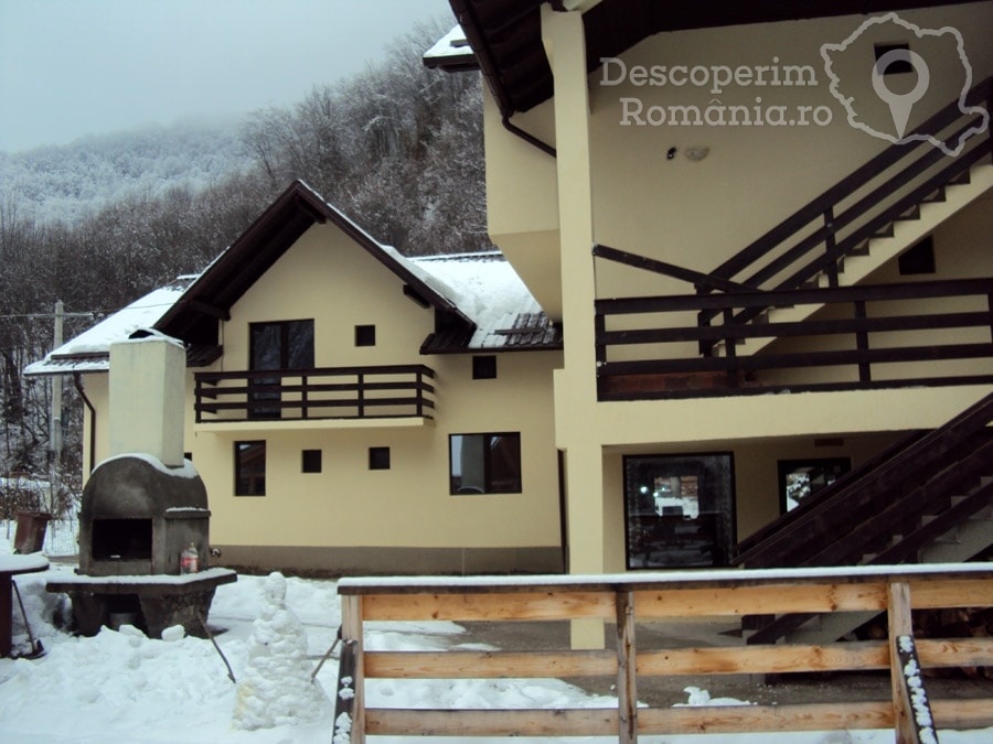 Cazare la Pensiunea Ciobanelu din Malaia - Valcea - Oltenia