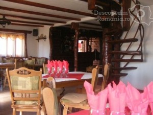 Cazare-la-Pensiunea-Eden-din-Comandau-Covasna-Tinutul-Secuiesc-11-300x225 Cazare la Pensiunea Eden din Comandau - Covasna - Tinutul Secuiesc (11)