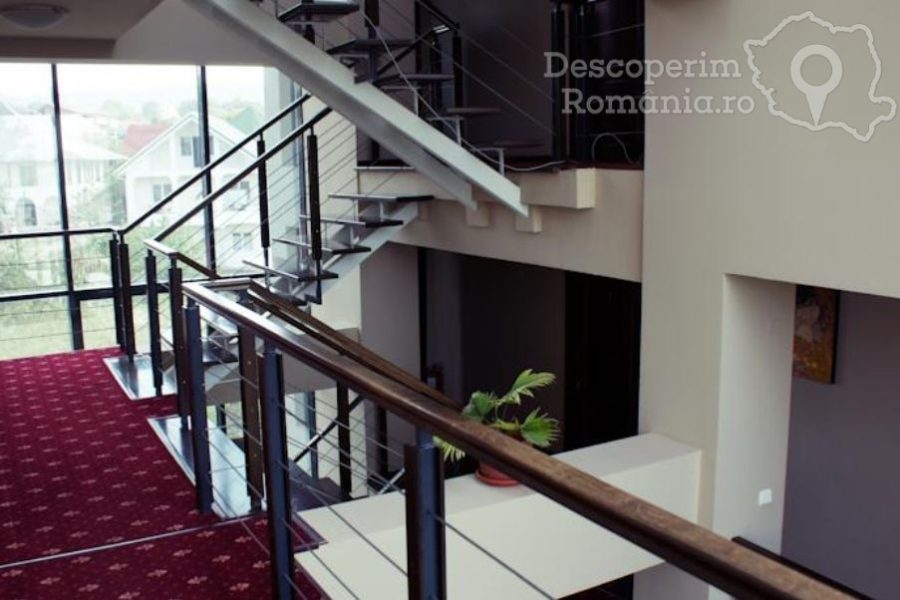 Cazare-la-Pensiunea-Novis-din-Iasi-Moldova-12-900x600 Cazare la Pensiunea Novis din Iasi - Moldova (12)