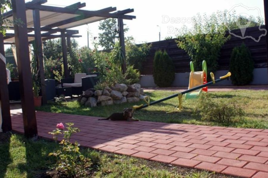 Cazare-la-Pensiunea-Novis-din-Iasi-Moldova-6-900x600 Cazare la Pensiunea Novis din Iasi - Moldova (6)