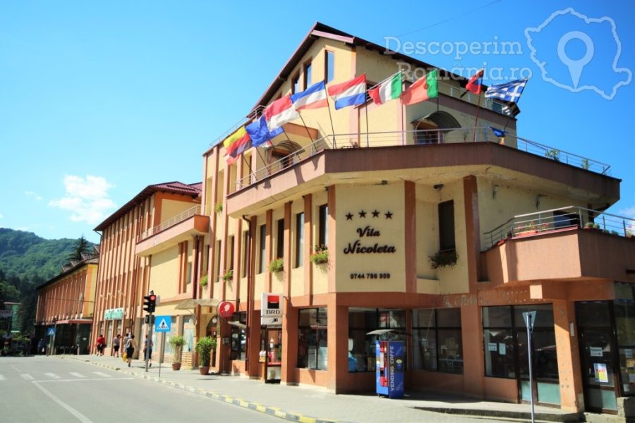Cazare-la-Vila-Nicoleta-din-Baile-Olanesti-Valcea-Oltenia-1-900x600 Vila Nicoleta din Băile Olănești