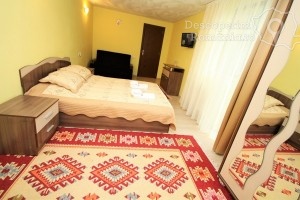 Pensiunea-Ciobanelu-din-Malaia-Valcea-Valea-Lotrului-DEscoperimRomania-112-300x200 pensiunea-ciobanelu-din-malaia-valcea-valea-lotrului-descoperimromania-112