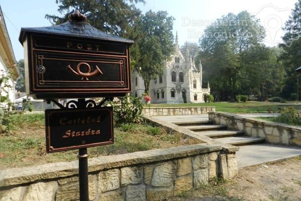 Cazare la Castelul Sturdza din Miclauseni - Iasi - Moldova