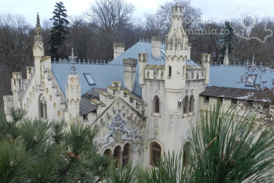 Cazare la Castelul Sturdza din Miclauseni - Iasi - Moldova