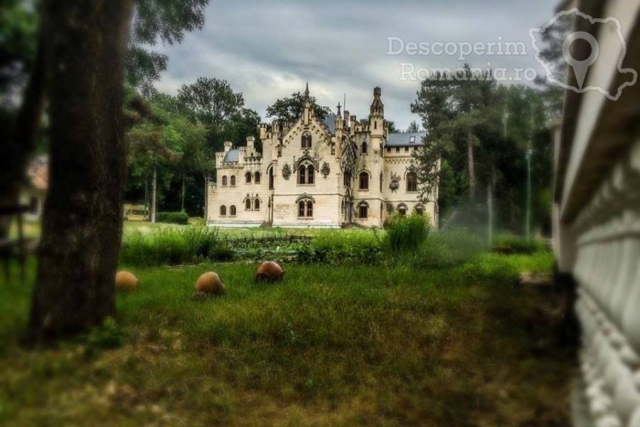 Cazare la Castelul Sturdza din Miclauseni - Iasi - Moldova