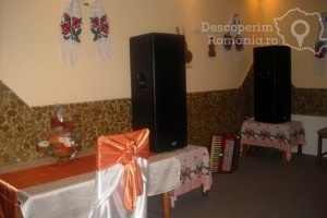 Cazare-la-Hanul-lui-Ionut-din-Satu-Mare-Tara-Oasului-20-300x200 Cazare la Hanul lui Ionut din Satu Mare - Tara Oasului (20)