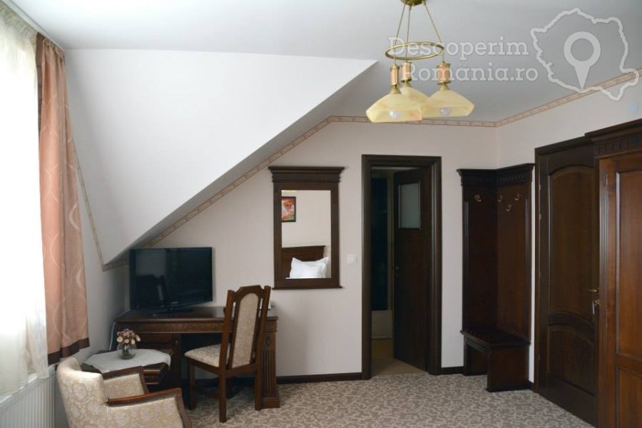 Cazare-la-Hotel-President-din-Satu-Mare-Tara-Oasului-10-900x600 Cazare la Hotel President din Satu Mare - Tara Oasului (10)