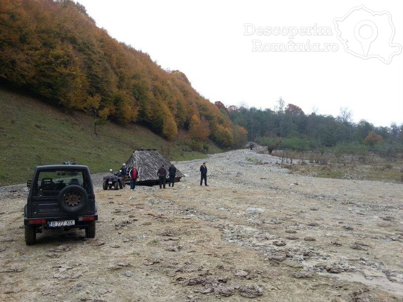 Cazare la Pensiunea Casuta din Padure din Malaia - Valcea - Oltenia