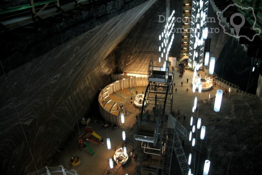 Salina-Turda-–-Paradisul-Sarii-din-adancuri-18-900x600 Salina Turda – Paradisul Sarii din adancuri (18)