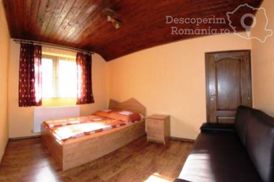 Cabana-Damaris-din-Sebesul-de-Jos-Sibiu-si-imprejurimi-21-900x600 Cabana Damaris din Sebesul de Jos - Sibiu si imprejurimi (21)