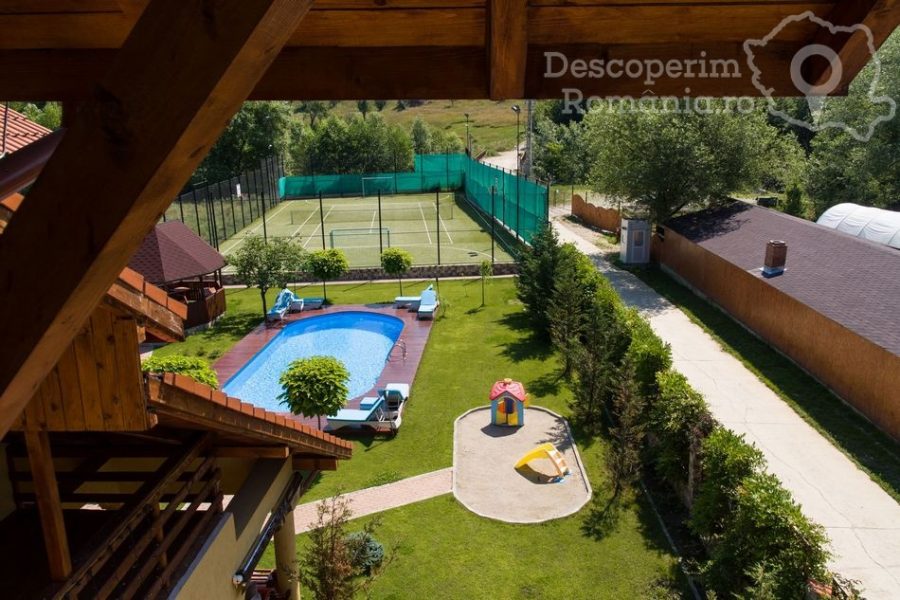 Cazare-la-Pensiunea-Seven-Boutique-din-Baile-Olanesti-Valcea-Oltenia-11-900x600 Cazare la Pensiunea Seven Boutique din Baile Olanesti - Valcea - Oltenia (11)