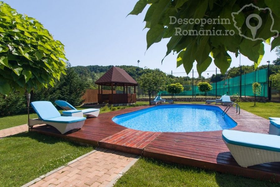 Cazare-la-Pensiunea-Seven-Boutique-din-Baile-Olanesti-Valcea-Oltenia-5-900x600 Cazare la Pensiunea Seven Boutique din Baile Olanesti - Valcea - Oltenia (5)