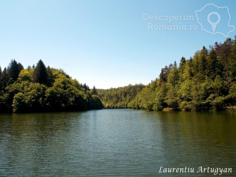 Lacul-Buhui-800x600 Lacul Buhui