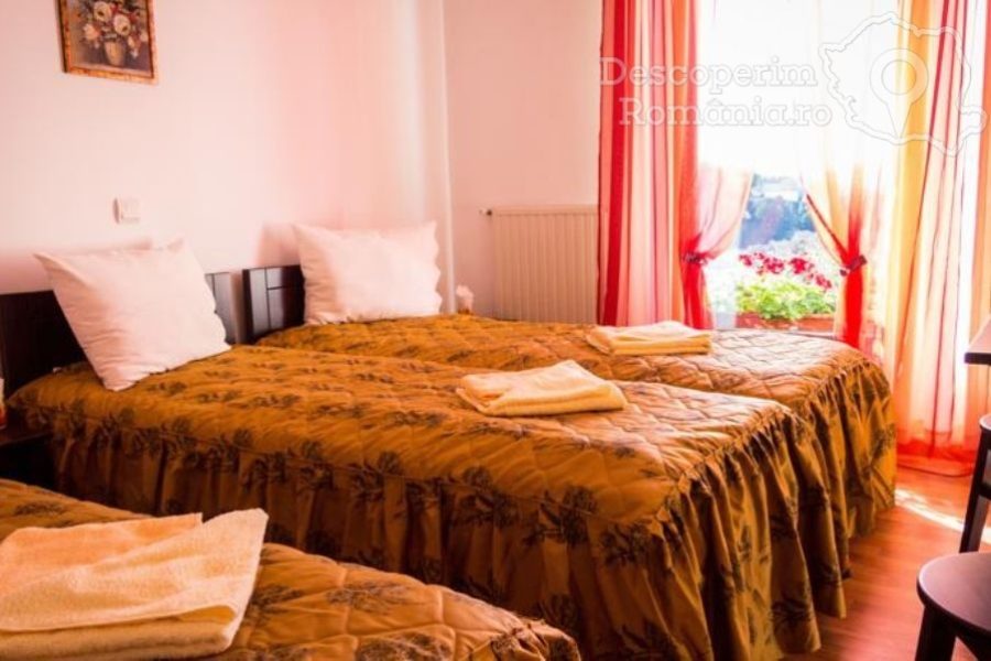 Cazare-la-Panorama-Guesthouse-din-Sighişoara-Mures-Tinutul-Secueisc-16-900x600 Cazare la Panorama Guesthouse din Sighişoara - Mures - Tinutul Secueisc (16)