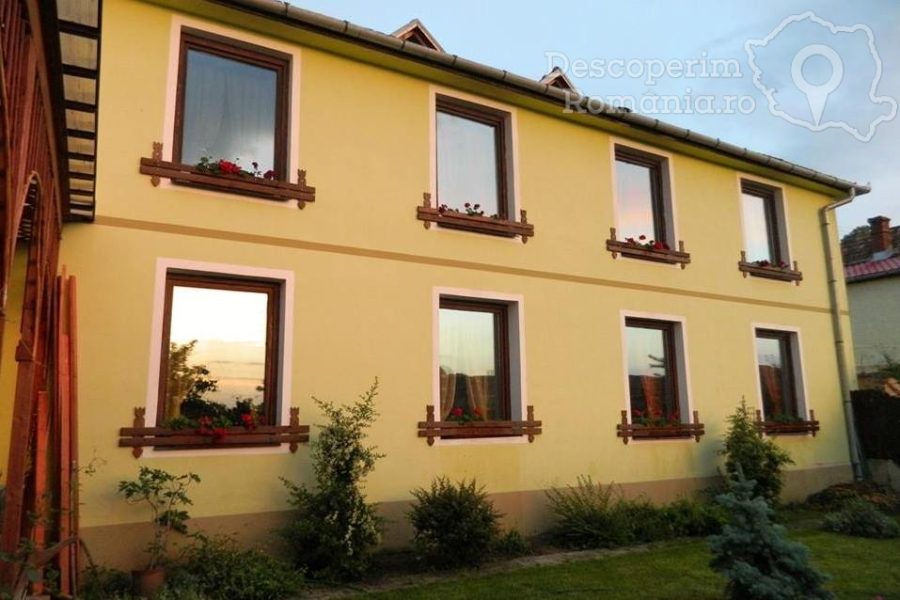 Cazare-la-Panorama-Guesthouse-din-Sighişoara-Mures-Tinutul-Secueisc-4-900x600 Cazare la Panorama Guesthouse din Sighişoara - Mures - Tinutul Secueisc (4)