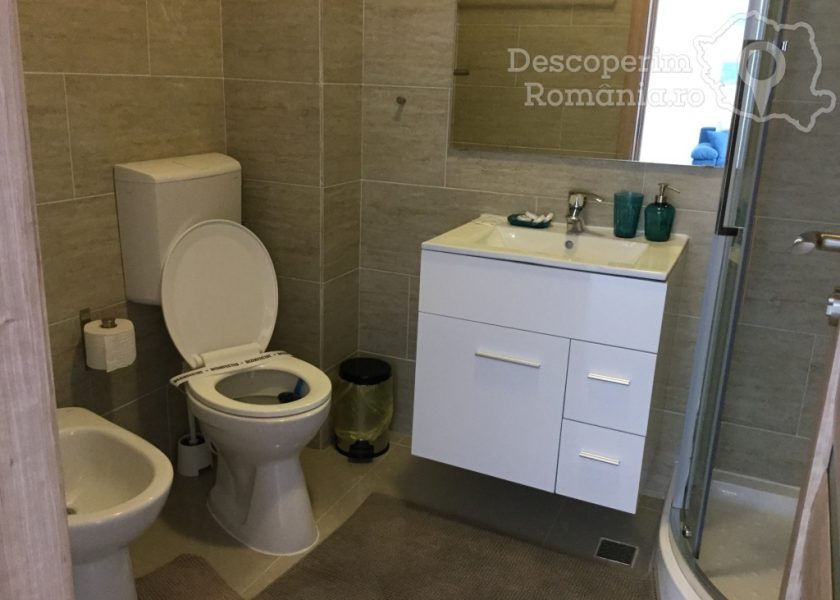Cazare-la-Apartament-Promenada-Beach-View-din-Mamaia-Nord-Constanta-Litoralul-Marii-Negre-14-840x600 Cazare la Apartament Promenada Beach View din Mamaia Nord - Constanta - Litoralul Marii Negre (14)